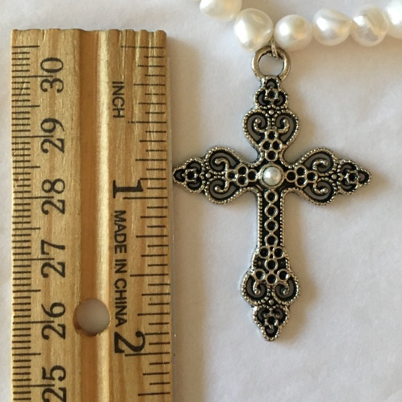 Tudors Elizabeth Real Pearls with Renaissance Cross Necklace, Handmade Replica - Picture 11 of 13